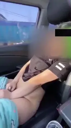 달리는 차안에서 짬지 괴롭힘 당하는 보지년