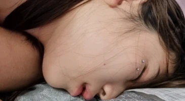 뚱남 연작 - 복귀작 20살 팔문신녀 2
