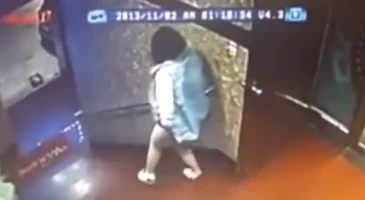 노상방뇨 민폐녀들 01화