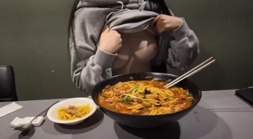 중식당에서 사까시 하다가 종업원 들어옴ㅋㅋ