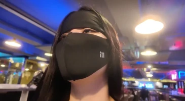 피씨방에 출몰해서 사까시 받고 자위하고 돌아다니는 민폐커플