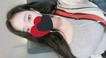 아무대나 오줌 갈기면서 자기 영역표시하고 다니는 이쁜이