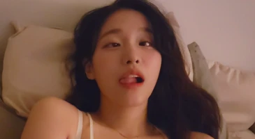 꼴릿한 아헤가오 리액션으로 영정먹은 BJ 미래