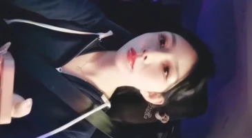 후원 해주면 아무 남자랑도 떡치는 존예 미시년