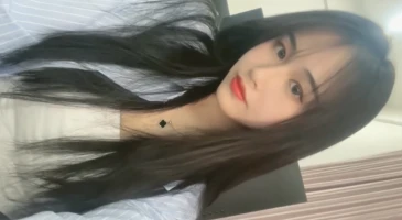 젖탱이 볼륨감이 지리네