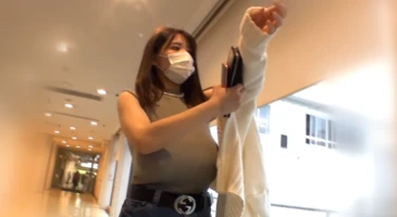 노브라 산책 최신작