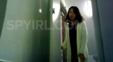 어느 커피숍 화장실 01화