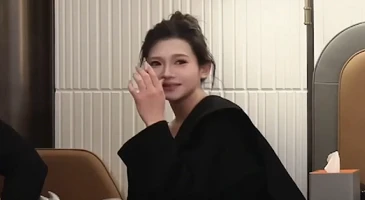 담배 뻑뻑 피우는 타락한 요정 조건녀