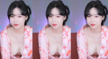 적나라하게 젖통 보여주는 귀요미 BJ