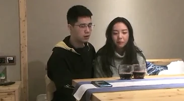 대학교 후배 비싼 술 맥이고 따먹는데 성공