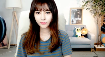 가비엔제이 출신 정혜민 노브라