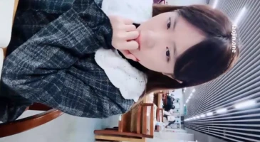 도서관에서 자위하며 공부를 마치고 밤에는 떡방