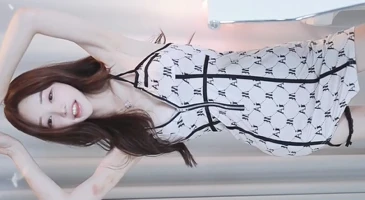 은근히 계속해서 보지 보여주는 팬더티비 짱아신 02화