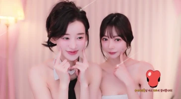 이쁜이 둘이서 물고 빠는 초흥분 레즈플