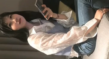 순박한 미소가 매력적인 미시