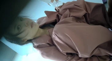등장부터 찍는 대단한 디테일의 장실작