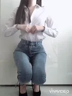 아이돌 연습생 제나 스키니진 하이힐 조합
