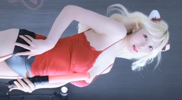 헐벗은 여캠들의 매운맛 리액션 모음