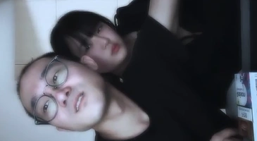 들이대는 빡빡이 대가리 존나 때리는 뚱녀