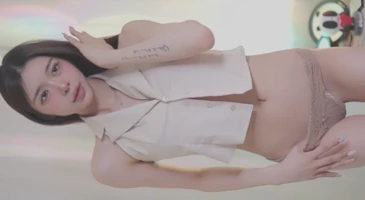 팬더티비 슈가 시스루 팬티 입고서 열심히 리액션
