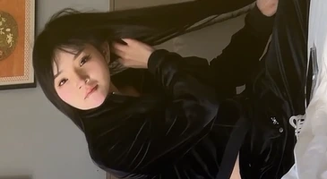 애늙은이 스타일의 참젖녀