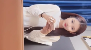 이제 막 출근한 따끈따끈 신입녀