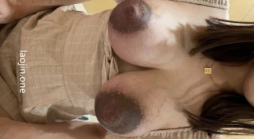 모유 뿜으며 잔뜩 부른 배를 자랑하는 임산부들 숏클립 02화