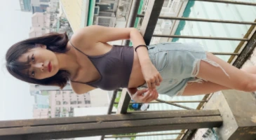 비싸게 주고 섭외한 모델 바로 앞에서 딸딸이 02화