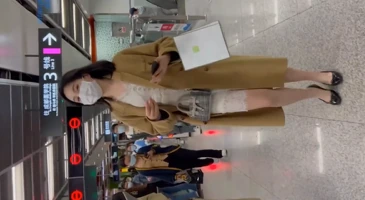 대륙 노팬티로 활보하는 여자들 가로캠