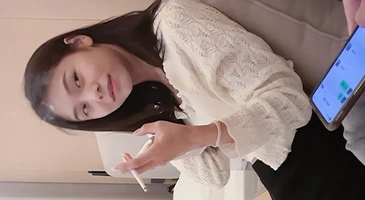 민낯으로 떡치러 오니까 부담스럽네