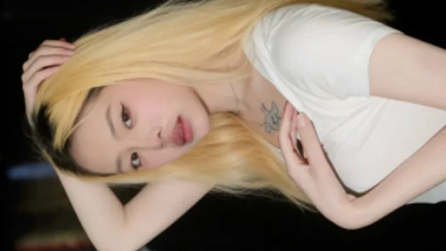충칭의 금발 양키녀 2