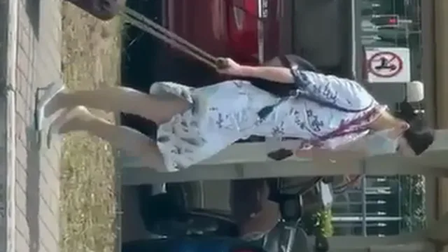 승무원만 골라서 몰촬하는 또라이 2