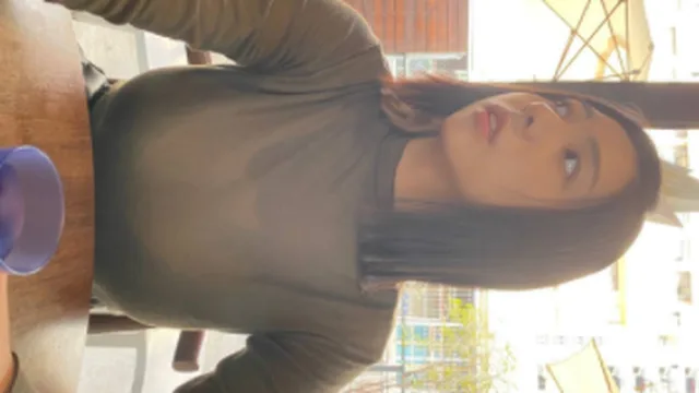 미친 젖탱이를 자랑하는 대만 승무원 여친