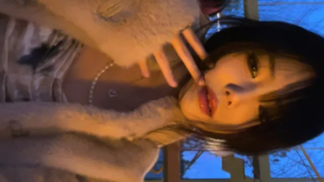 대련의 성숙한 21살 맥도날드 알바생