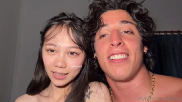 오타쿠 존잘러에게 거칠게 당하는 버니