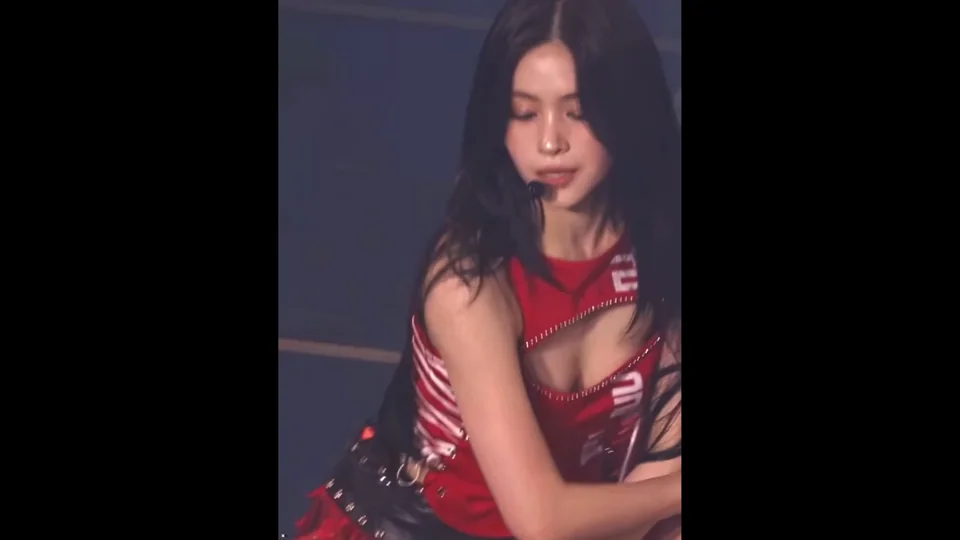 잇지 IYZY 류진 노출방송