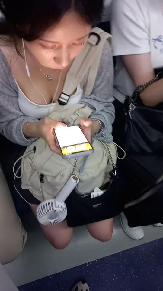 도촬 가슴골 컬렉션3