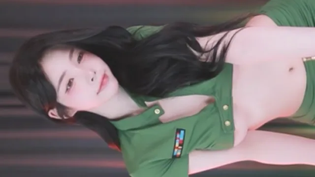 자꾸 패드와 누브라 노출하는 서윤슬
