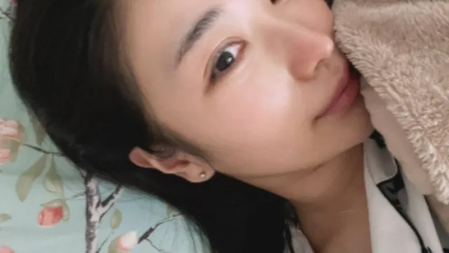 노예 성향의 업소녀 조교하기