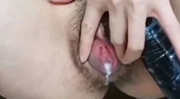 남편의 자지에 불만족인 아줌마 굵빵한 가지로 분수샤워
