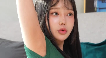 겨드랑이 성애자들에게 이 영상을 바칩니다
