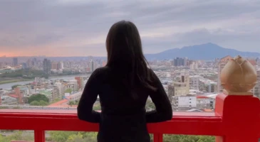 중국으로 여행 온 래빗제이 커플