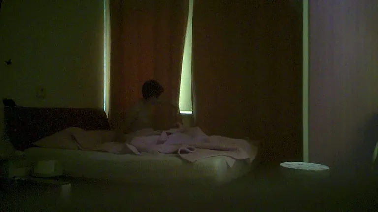 스무살 꼬맹이 오피녀
