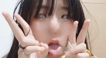 노래방에서 떡치고 씹질 당하는 귀요미
