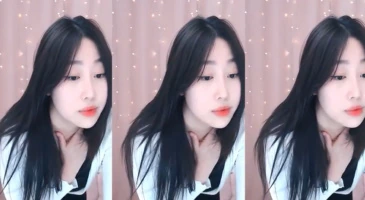 bj 하윤잉 방종후 캠 안끄고 가슴 훌렁 노출실수