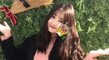 찍지 말라니까 찍고있네