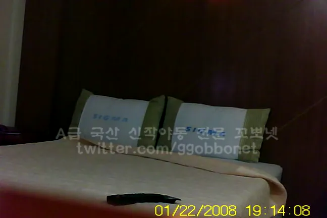세이클럽 번개녀 원나잇 홈런 연작 - 21살 간호학과 흰둥이녀