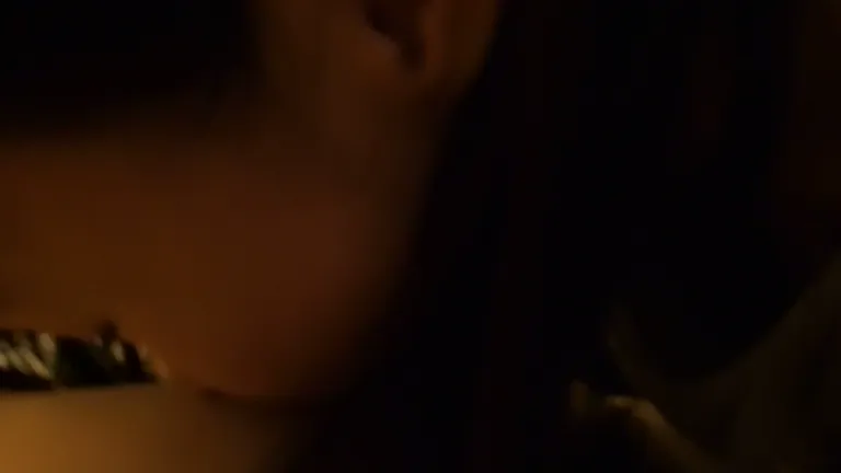 초저녁부터 분주하게 몸을 섞는 젊은부부